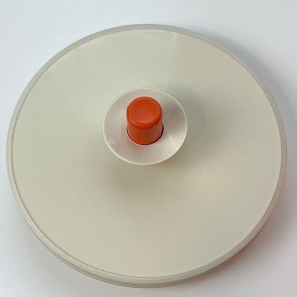 Vintage Tupperware Early 70's Orange Pitcher 2.2 Liter Push Button Vacuum Lid - Picture 4 of 9